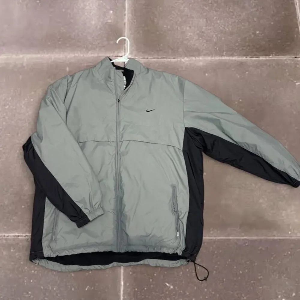 Vintage nike silver tag jacket